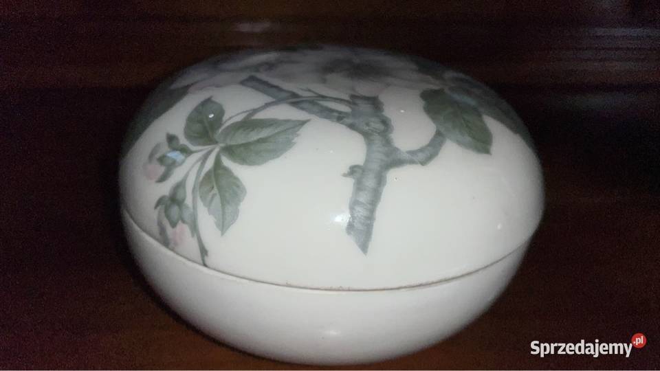 Bombonierka Cudny dekor na białej porcelanie Bez Gdańsk