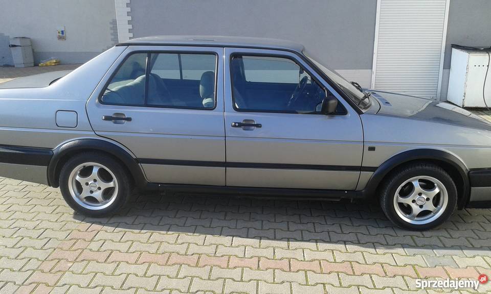 VW Jetta MK2 18 90 1990 r srebrny Jetta Przeworno