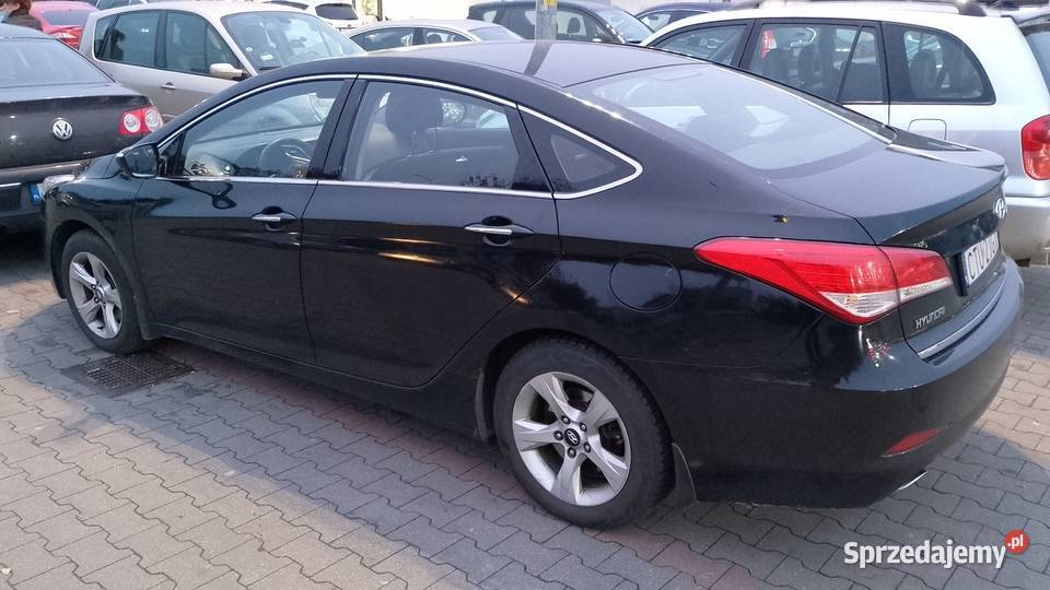 Hyundai i40 17 crdi sedan ładny diesel Tuchola