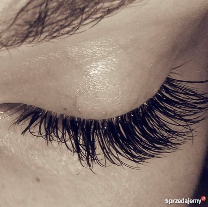 Przedłużanie zagęszczanie rzęs