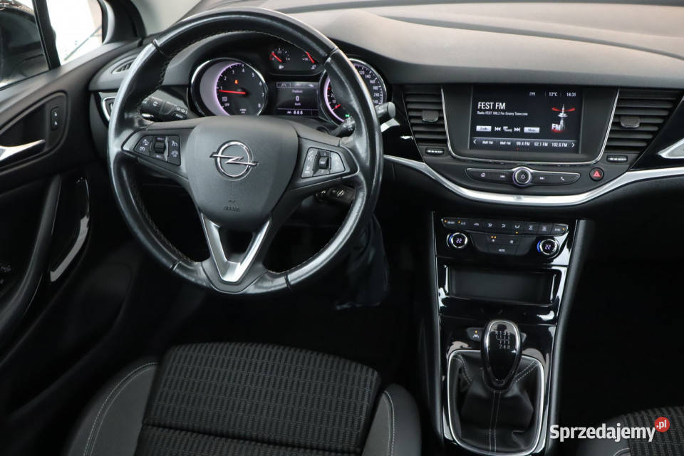 Opel Astra 12 Turbo Zabrze