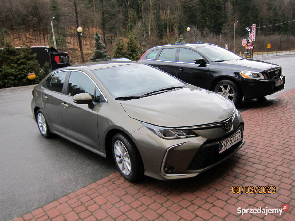 Toyota corolla sedan comfort model 2023 Iwonicz-Zdrój