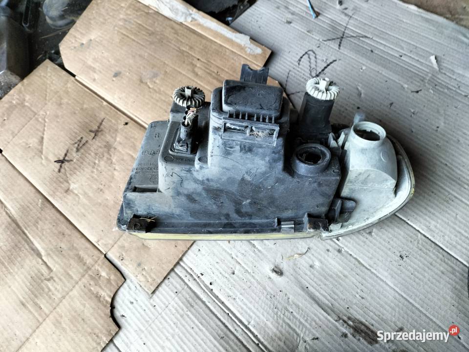LAMPA PRZÓD PRZEDNIA PRAWA KIERUNKOWSKAZ SEAT sprzedam