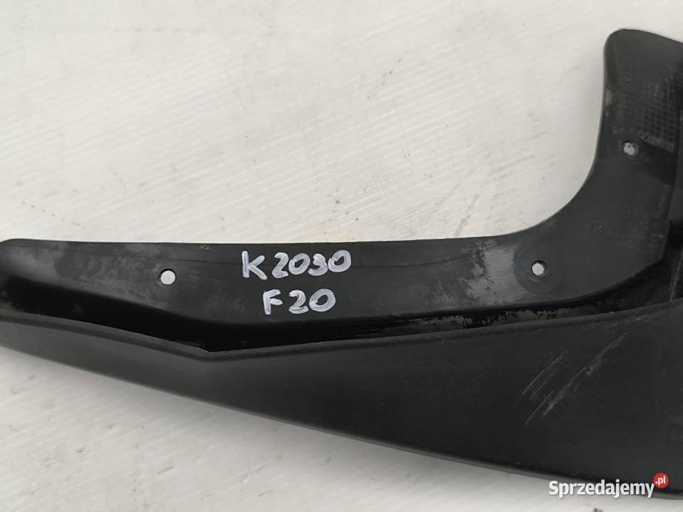 CHLAPACZ LEWY TYŁ BMW F20 F21 2211825