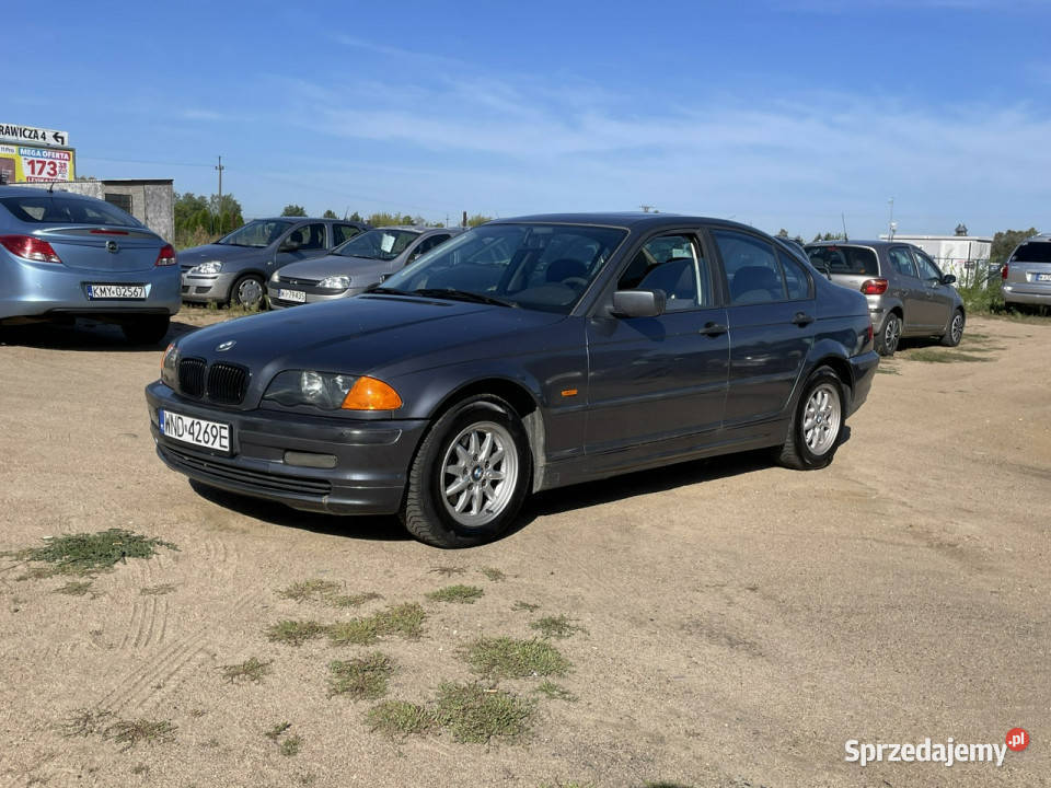 BMW 318 19 Benzyna 105 2000r Sprawną Rok produkcji 2000 Warszawa