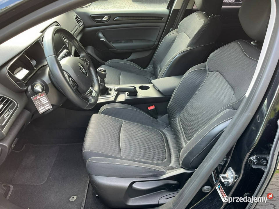 Renault Megane Hatchback 12 benzyna 6 biegów lakier metallic Lipówki