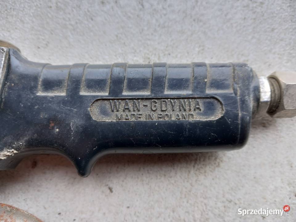 Pistolet lakierniczy WAN 12 GDYNIA PRL Pistolety lakiernicze Mniów