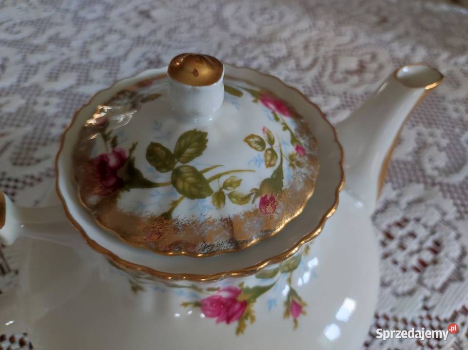 Czajnik imbryk 16 l Iwona Złota Róża porcelanowy biały Kielce