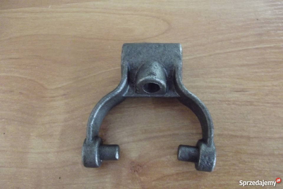 Widełki włączenia pompy hydrauliczne JUMZ