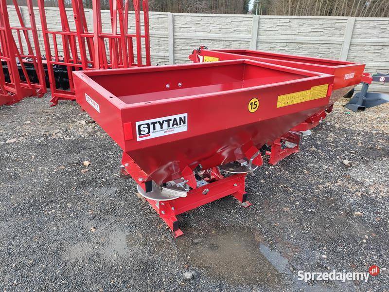 Rozsiewacz nawozu hydraulika STRUMYK TYTAN 16 Rozsiewacze nawozów pomorskie Kartuzy sprzedam