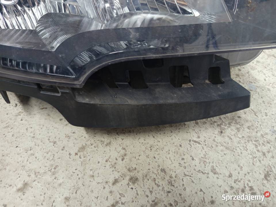 Reflektor prawy mokka a orginalny Lampy przednie Rzeszów