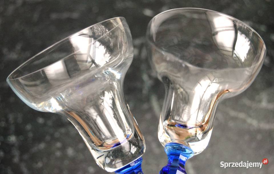 Dwa kryształowe świeczniki kielichy błękitne niebieski Lublin