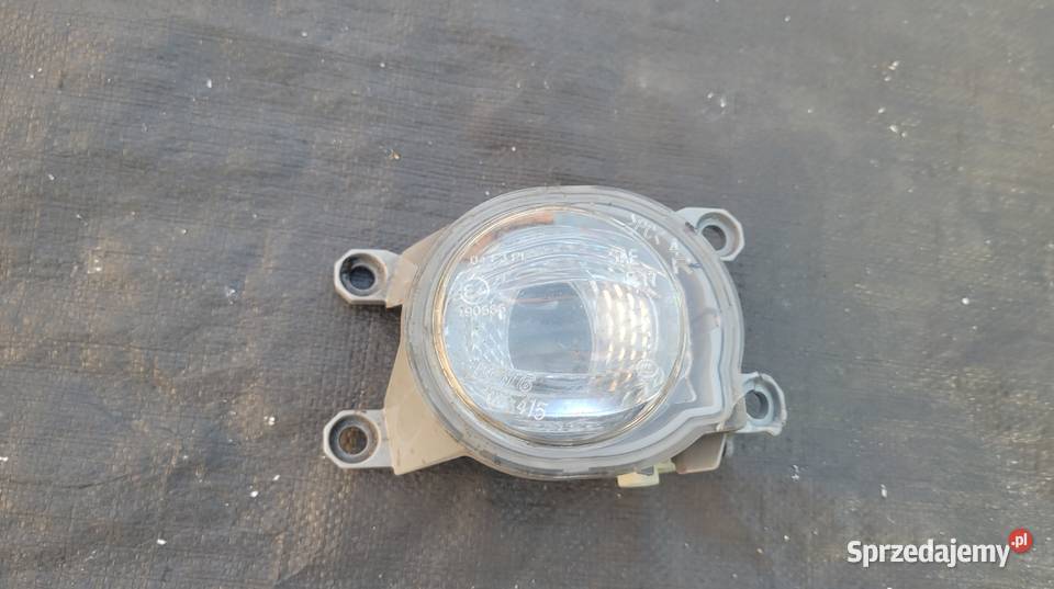 TOYOTA YARIS IV COROLLA E21 HALOGEN PRAWY KOITO śląskie Ruda Śląska