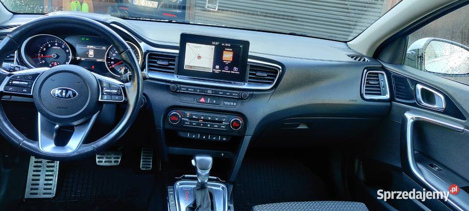 KIA CEED 2018 14 TGDI 140 SALON automatyczna Łapanów