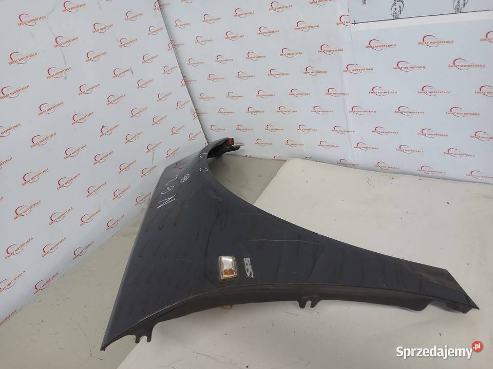 INSIGNIA A I LIFT 16r błotnik prawy przód 130 Błotniki