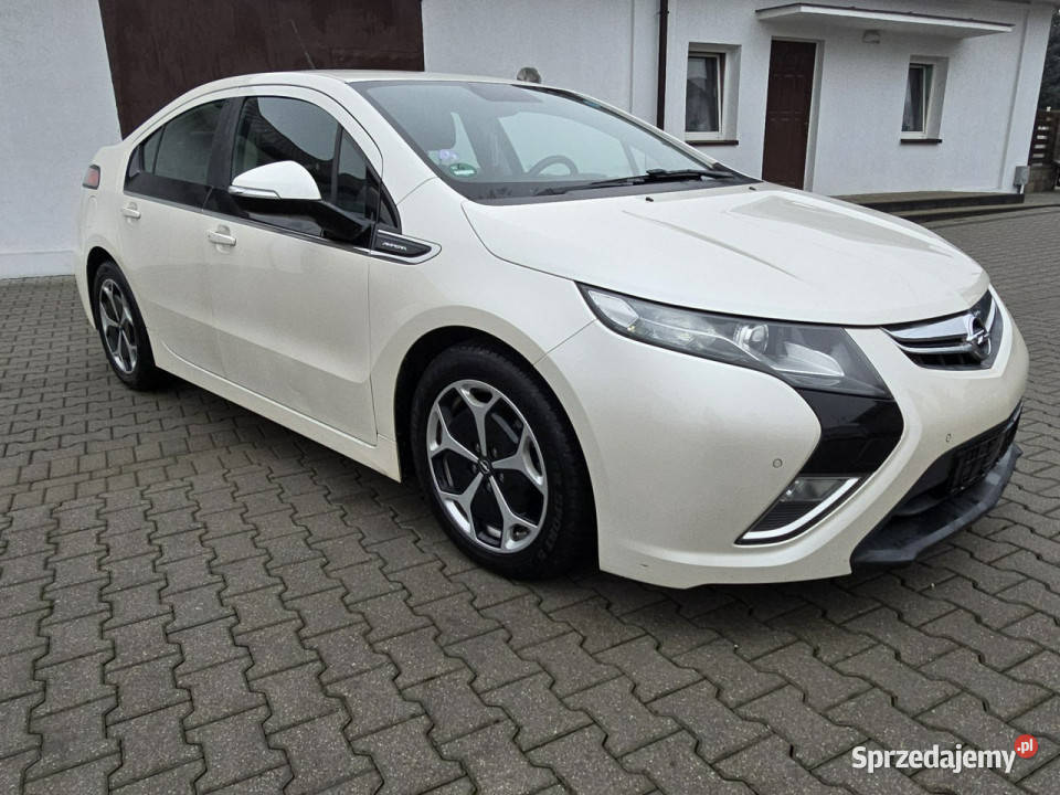Opel Ampera Kutno