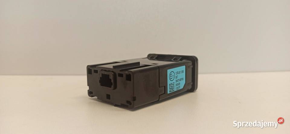 SUZUKI SWIFT VII MK9 PORT GNIAZDO USB 3947080P00 osobowe