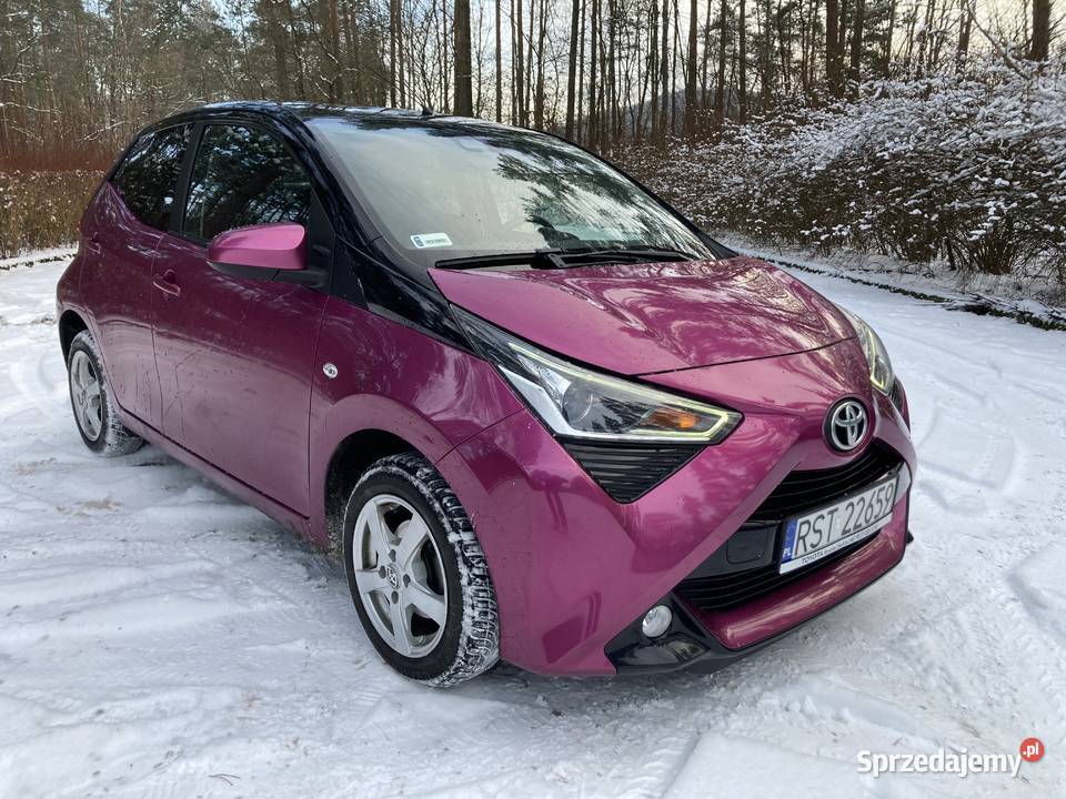Toyota Aygo Selection XCITE Magenta 2018 r Kraków