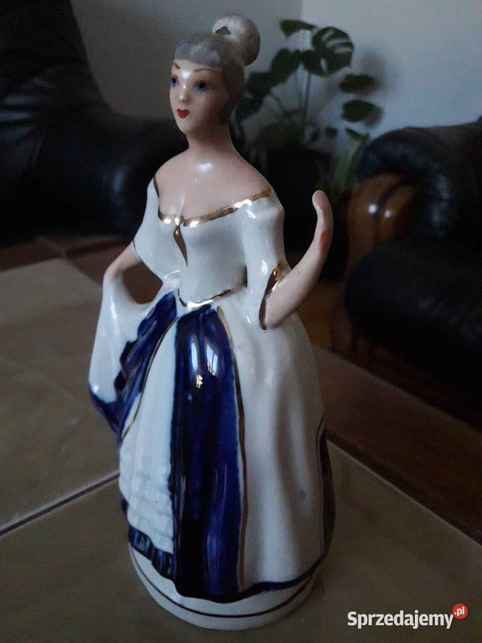 Dama w krynolinie figurka porcelanowa Z Janów Lubelski