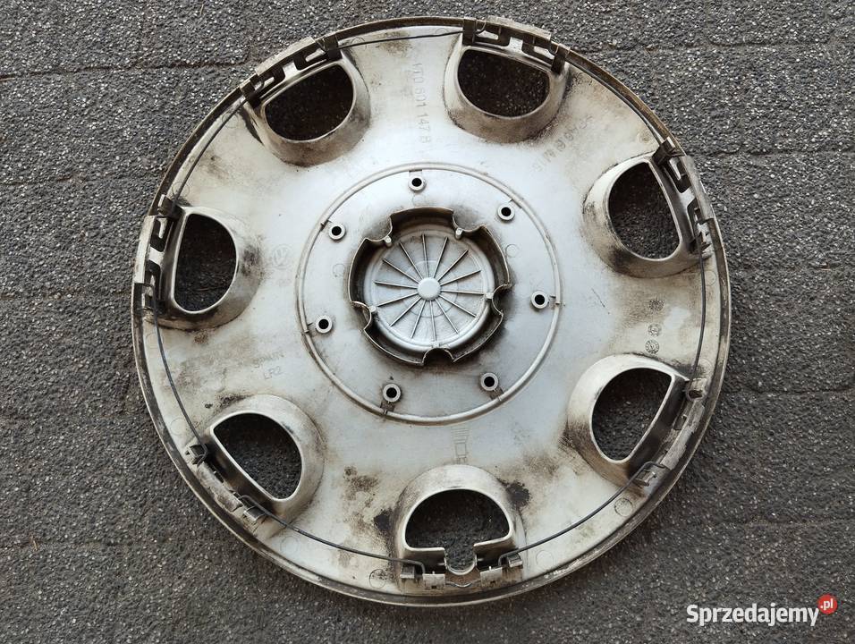 Kołpak Vw 16 1T0601147B pojedyncza sztuka Kamieniec
