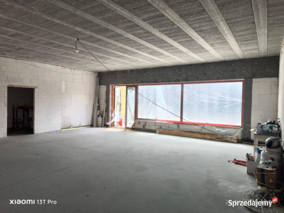 Nowy lokal handlowo usługowy pod działalność