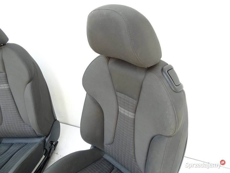 FOTEL LEWY PRZÓD PRZEDNI KIEROWCY AUDI A3 8V 3D