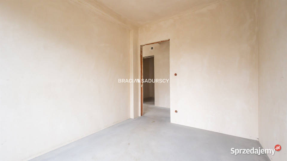 Dom wolnostojący 10142m2 Zagacie Skowronki