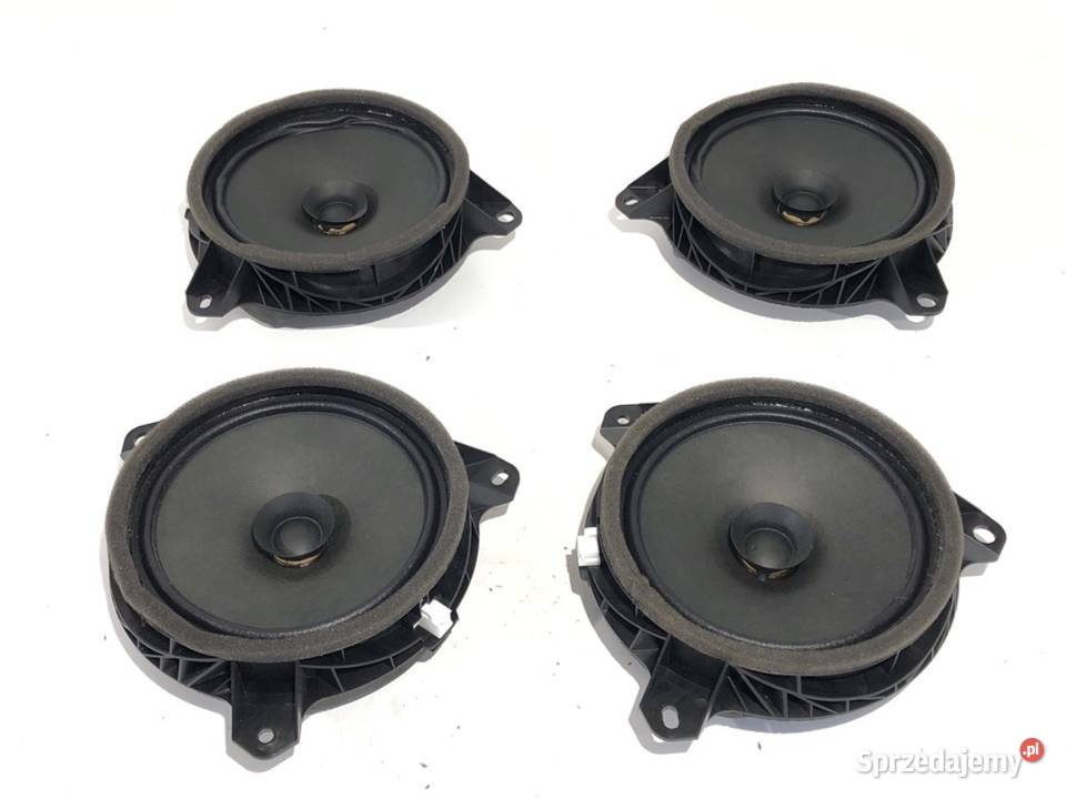 GŁOŚNIKI KOMPLET TOYOTA COROLLA E21 sprzedam