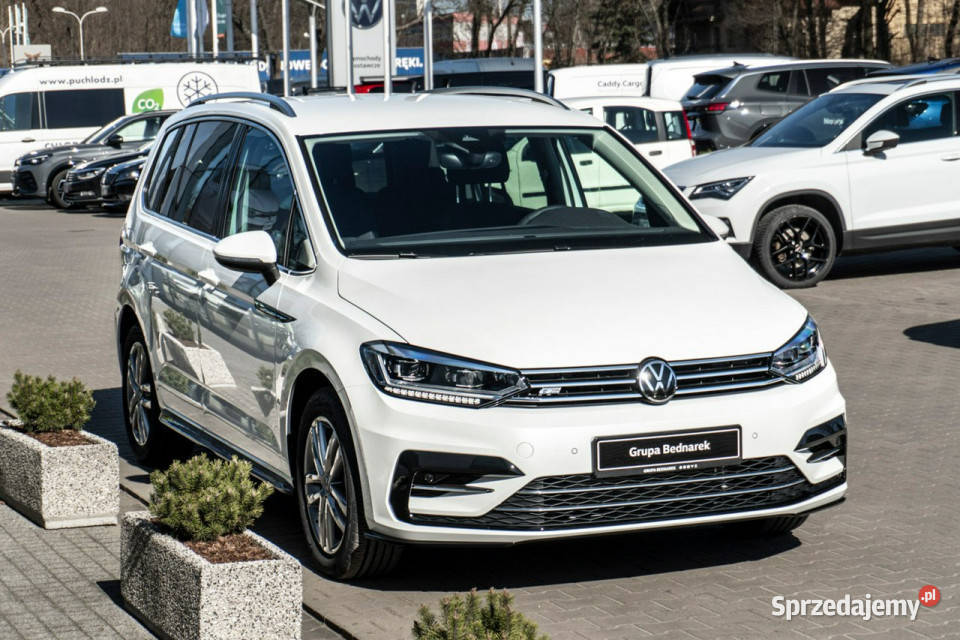 Volkswagen Touran Highline 15 TSI EVO 150 DSG Samochody osobowe Łódź