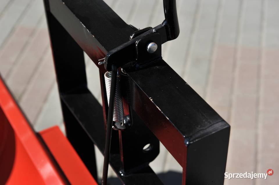 Łyżka kiprująca do traktora 100 4Farmer podkarpackie Tajęcina