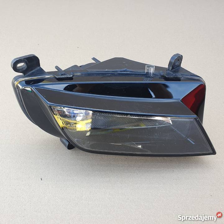 AUDI A3 A4 HALOGEN 1NE01083205 halogeny Bieleń