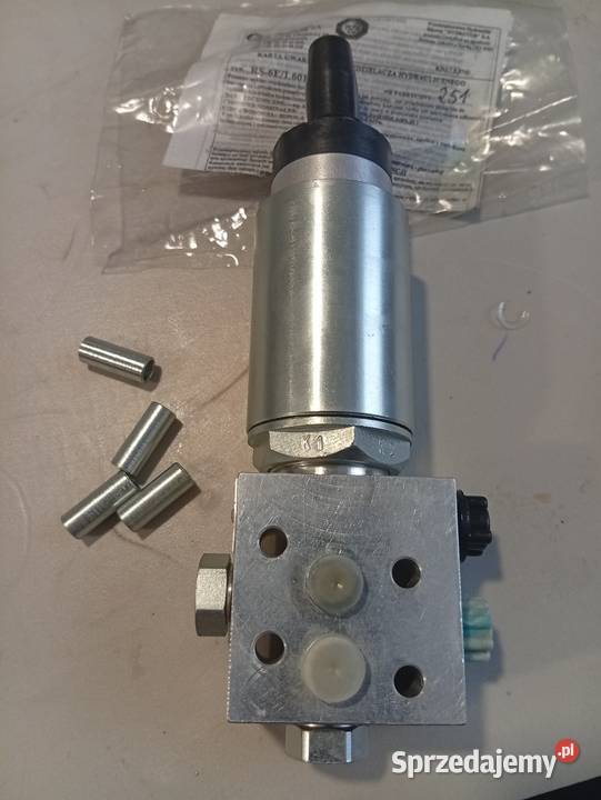 Rozdzielacz załączania napędu C385 mazowieckie