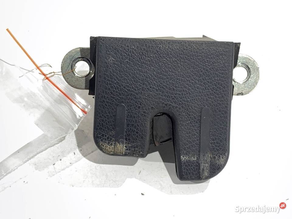 ZAMEK KLAPY TYŁ VW PASSAT B6 Hatchback