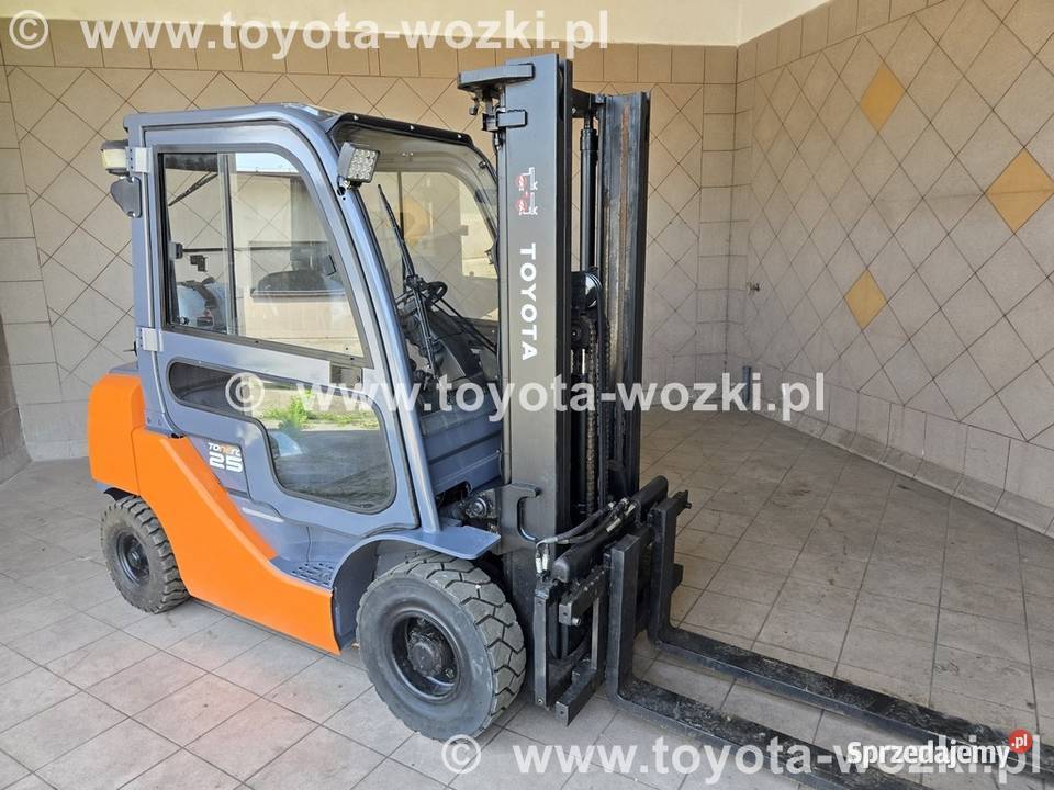 Wózek Widłowy TOYOTA 8FG25 Kabina wolny skok Mysłowice