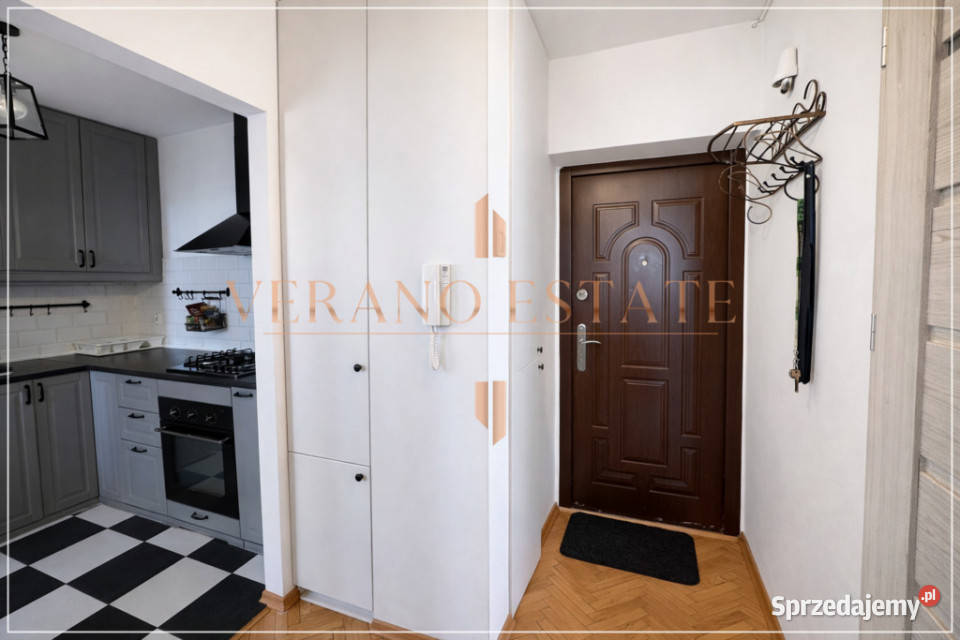 38 m 2 pokoje Balkon Winda mazowieckie sprzedam