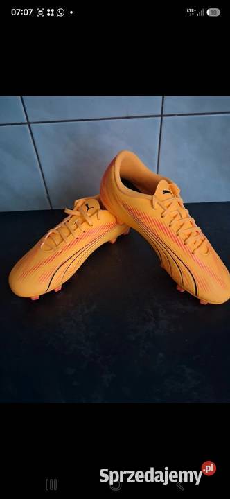 Buty sportowe korki na boisko Puma Attacanto podkarpackie
