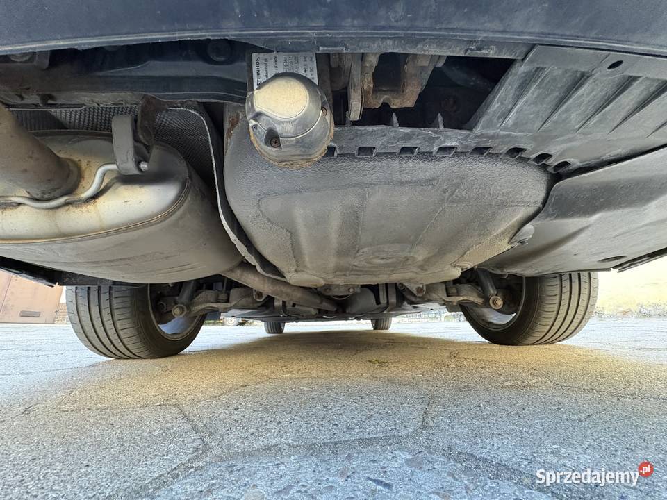 BMW e61 2010 automat 20 diesel 283000km