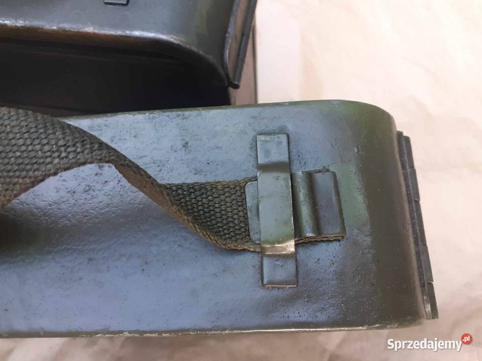 Skrzynki amunicyjne z taśmami 250 ogniw podkarpackie