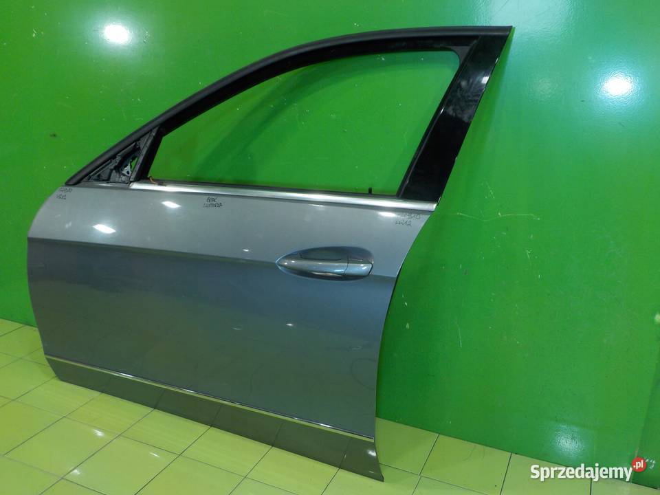 MERCEDES E W212 11r SEDAN 4D drzwi lewe przod mazowieckie Suków