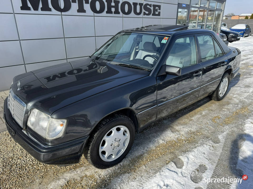Mercedes E 200 W124 19841997 Zarejestrowany w Polsce Mercedes-Benz Chełm Śląski