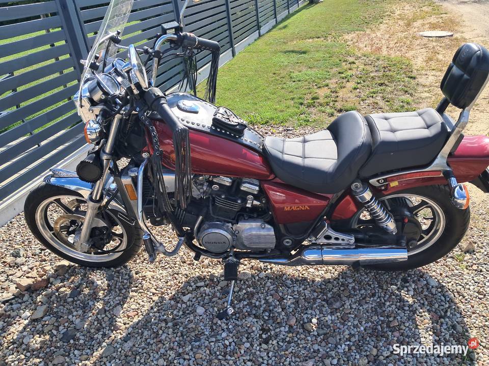 Honda Magna 750 nieuszkodzony Sanniki sprzedam