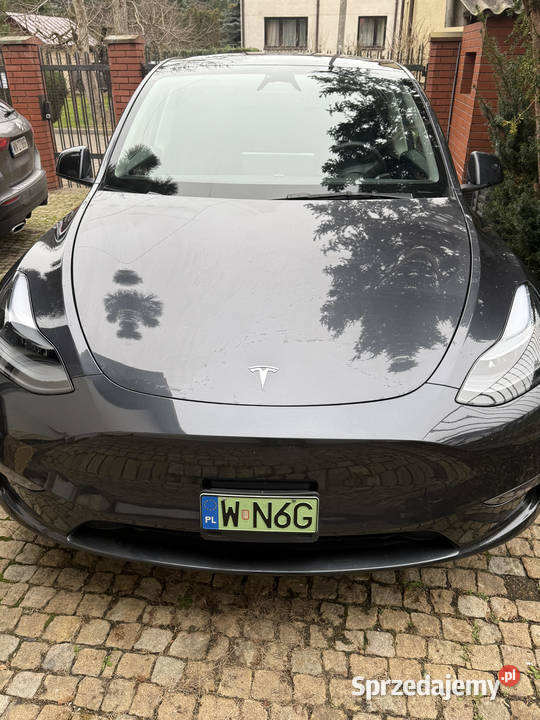 TESLA Y Rok produkcji 2025 Warszawa