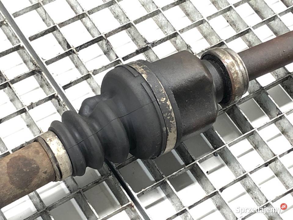 PÓŁOŚ PRAWY PRZÓD CITROEN C4 16 90 0413 PRZEGUB