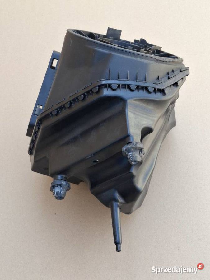 AUDI A6 C8 OBUDOWA FILTRA POWIETRZA 20 TFSI Obudowy filtrów Bieleń sprzedam