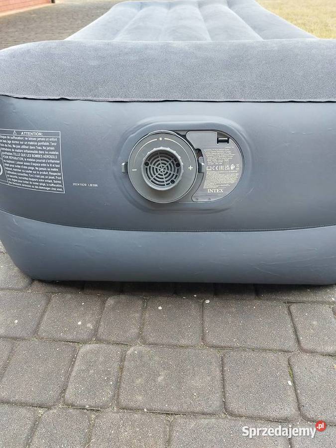 Materac dmuchany INTEX 191x99x42 z wbudowaną