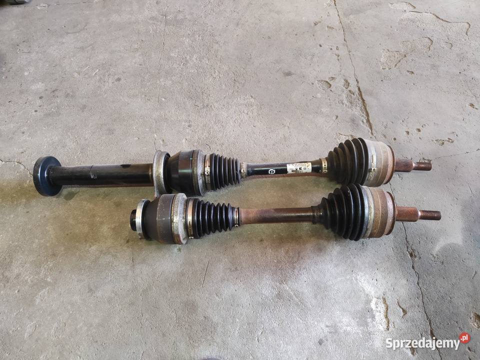 VW T5 półoś przegub 25 TDI osobowe Przedecz sprzedam
