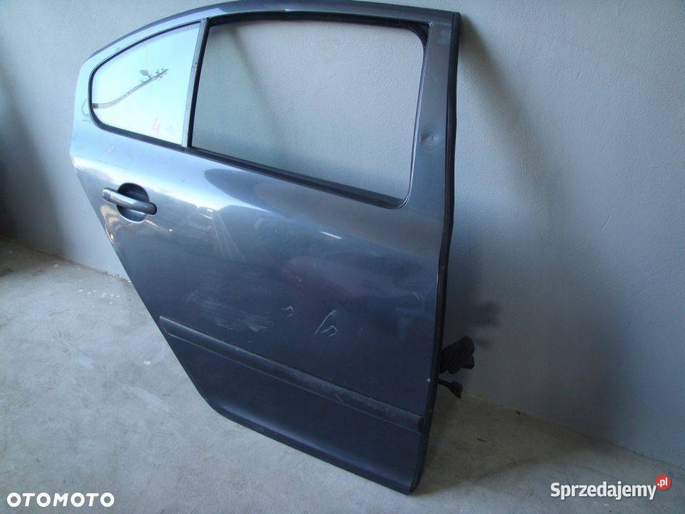 DRZWI PRAWY TYŁ TYLNE SKODA OCTAVIA II 2 osobowe Włoszczowa