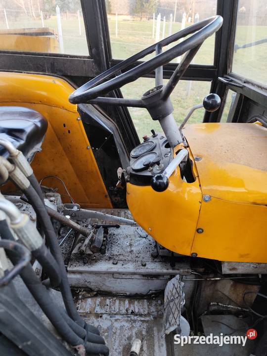 Ursus C360 z turem i łyżką stan Zbydniów