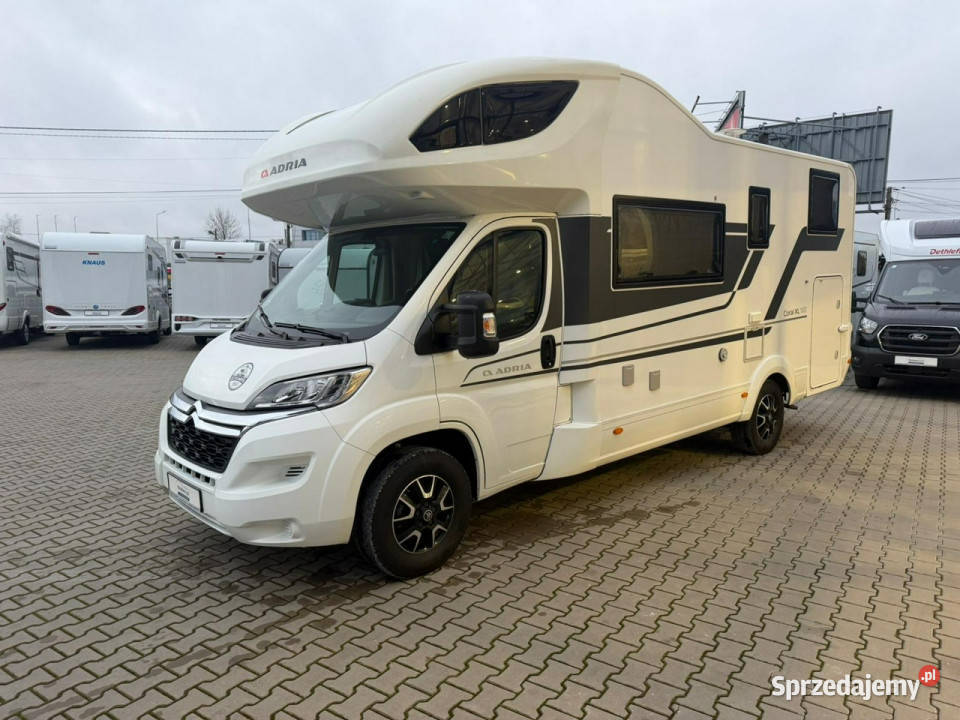 samochody kempingowe Adria Coral XL 600 DP Kampery mazowieckie Janki