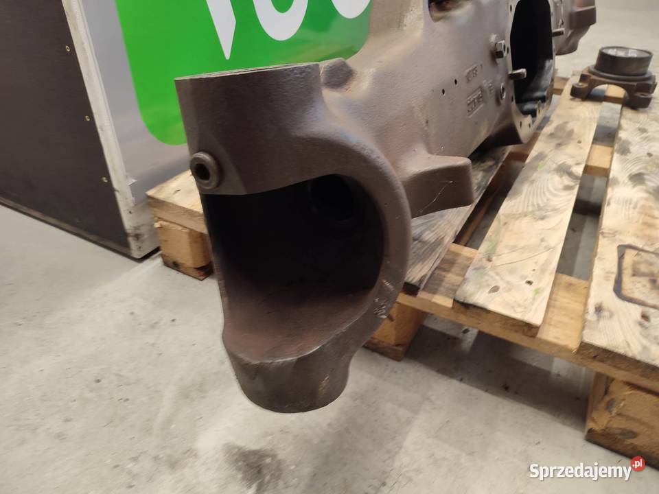 Obudowa mostu Deutz Fahr 7250 TTV Agrotron 10793 Pozostałe Wilkowo